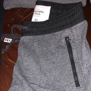 Men’s XS Abercrombie & Fitch joggers